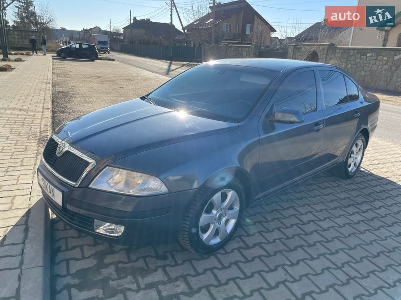 Ліфтбек Skoda Octavia 2005 в Івано-Франківську