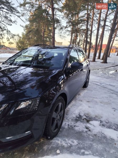 Универсал Skoda Octavia 2019 в Киеве