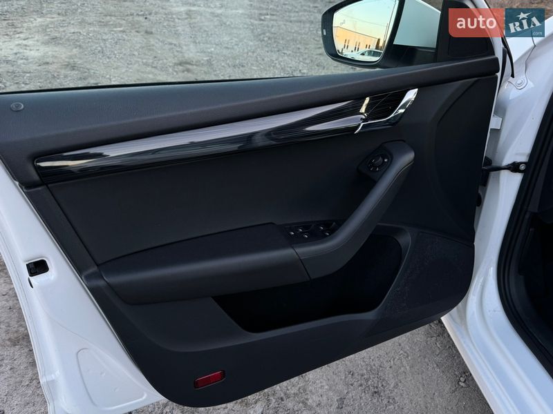 Универсал Skoda Octavia 2018 в Луцке