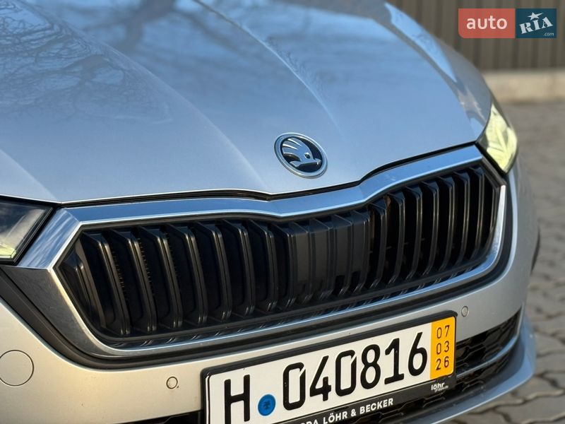 Универсал Skoda Octavia 2021 в Львове