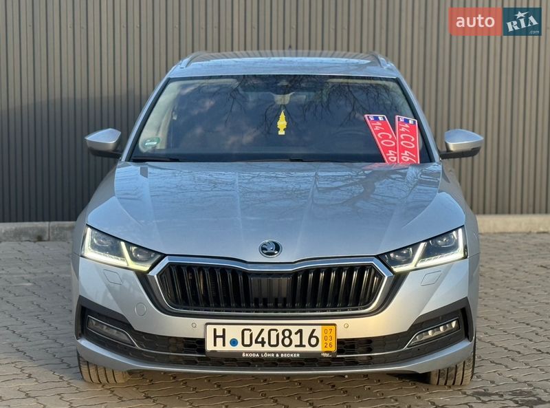 Универсал Skoda Octavia 2021 в Львове