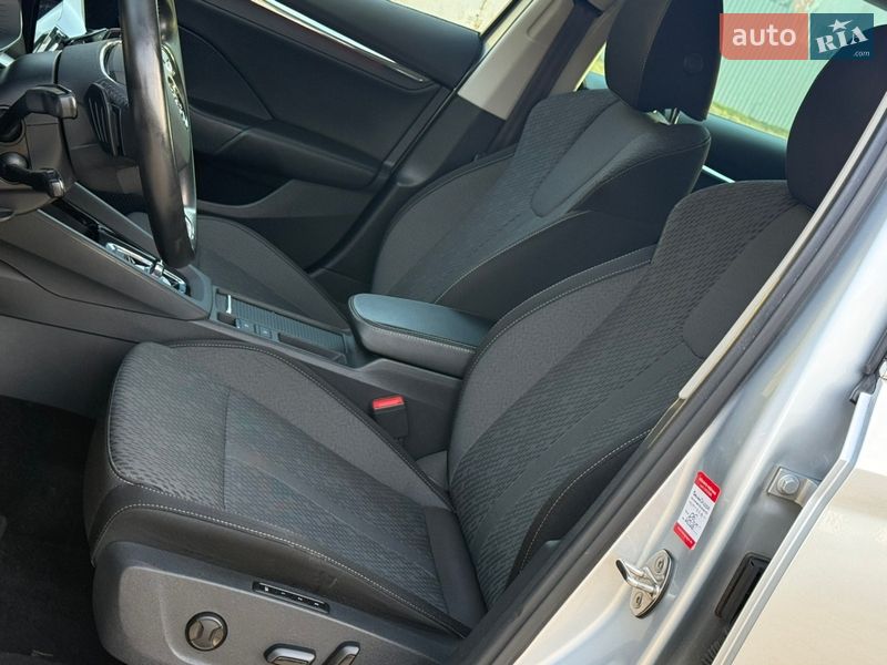 Универсал Skoda Octavia 2021 в Львове