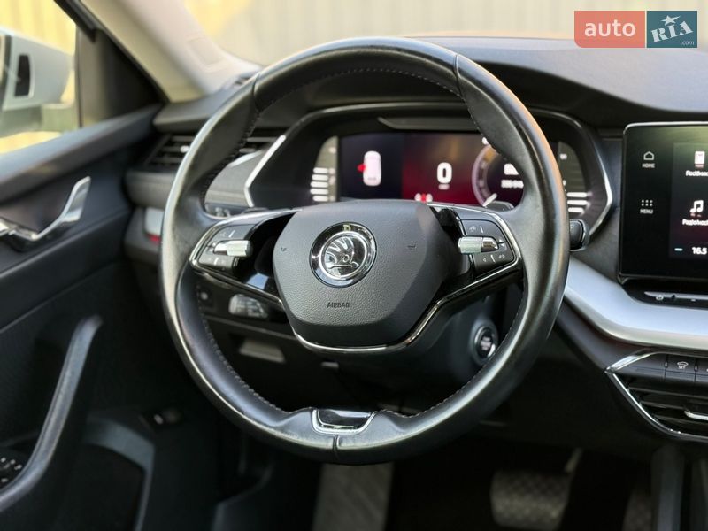 Универсал Skoda Octavia 2021 в Львове