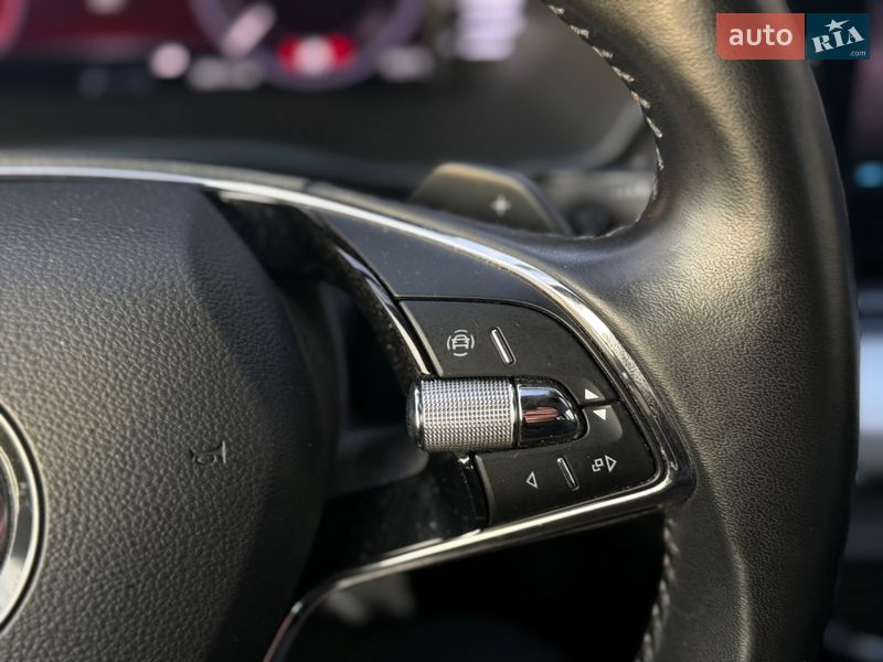 Универсал Skoda Octavia 2021 в Львове