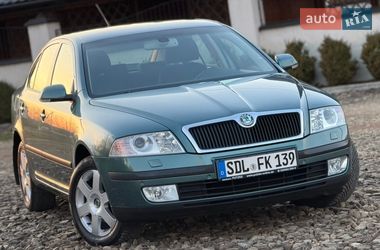 Лифтбек Skoda Octavia 2006 в Самборе