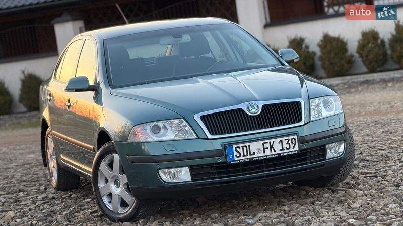 Лифтбек Skoda Octavia 2006 в Самборе