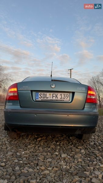 Лифтбек Skoda Octavia 2006 в Самборе