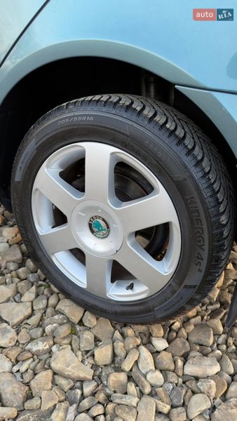 Лифтбек Skoda Octavia 2006 в Самборе