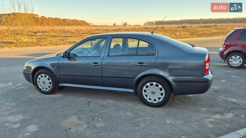 Лифтбек Skoda Octavia 2010 в Виннице