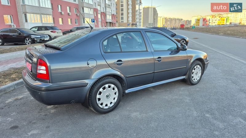 Лифтбек Skoda Octavia 2010 в Виннице