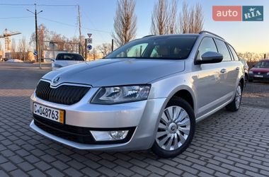 Універсал Skoda Octavia 2013 в Черкасах