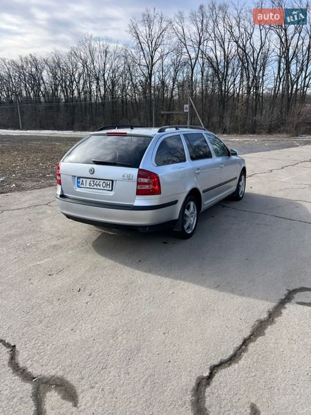 Универсал Skoda Octavia 2008 в Умани