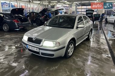 Лифтбек Skoda Octavia 2004 в Луцке