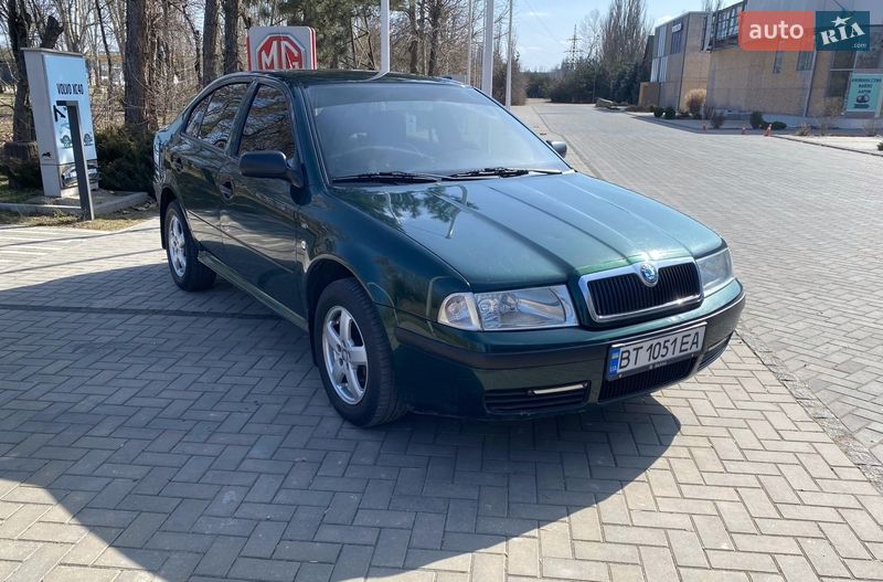 Ліфтбек Skoda Octavia 2002 в Херсоні