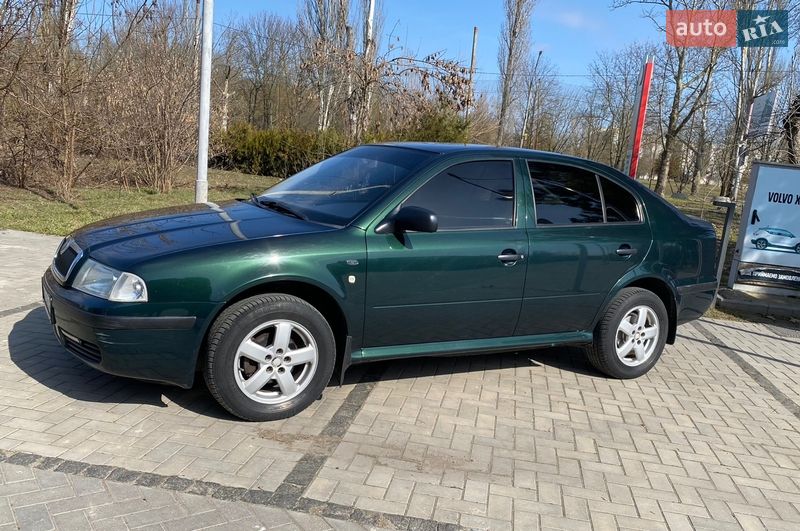 Ліфтбек Skoda Octavia 2002 в Херсоні