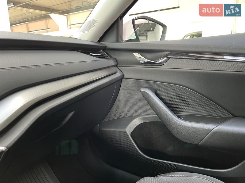 Лифтбек Skoda Octavia 2021 в Хмельницком