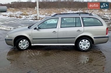 Универсал Skoda Octavia 2008 в Львове