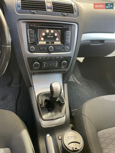 Универсал Skoda Octavia 2009 в Ровно