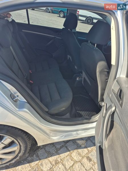 Лифтбек Skoda Octavia 2008 в Кременце