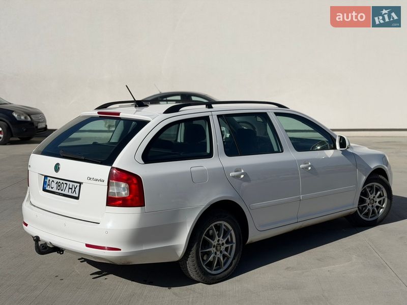 Универсал Skoda Octavia 2012 в Луцке