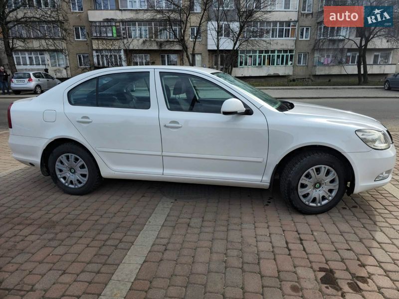 Лифтбек Skoda Octavia 2012 в Ужгороде