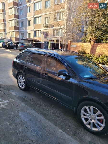 Универсал Skoda Octavia 2009 в Ирпене