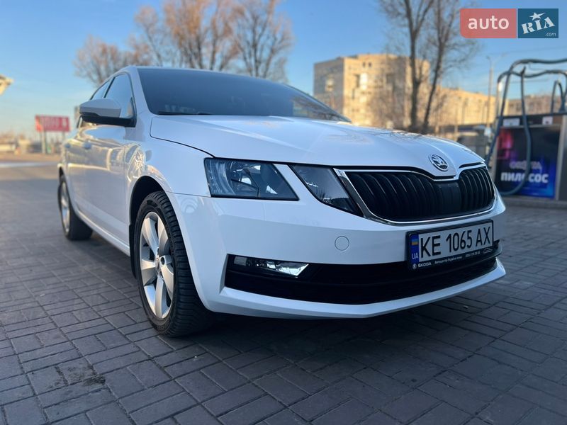 Лифтбек Skoda Octavia 2018 в Днепре
