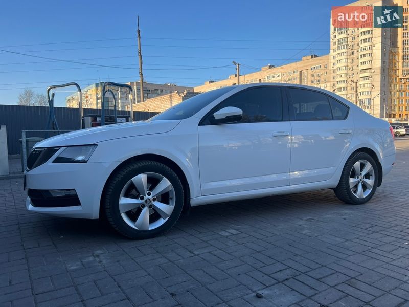 Лифтбек Skoda Octavia 2018 в Днепре