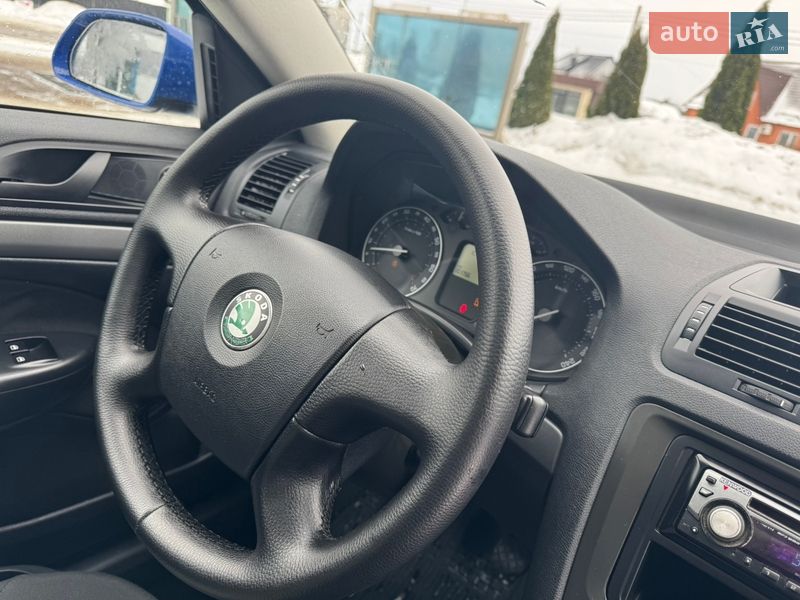 Универсал Skoda Octavia 2007 в Сарнах