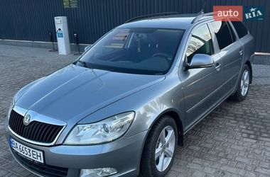 Універсал Skoda Octavia 2012 в Кропивницькому