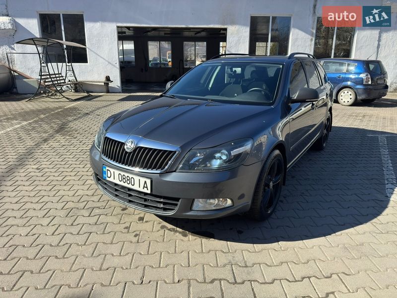 Универсал Skoda Octavia 2012 в Черновцах