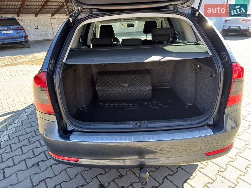 Универсал Skoda Octavia 2012 в Черновцах