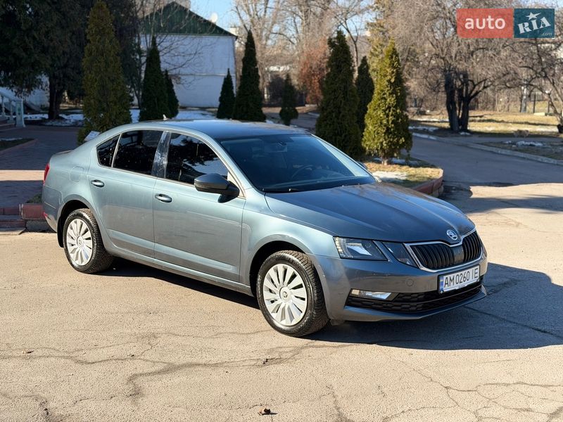 Лифтбек Skoda Octavia 2018 в Киеве