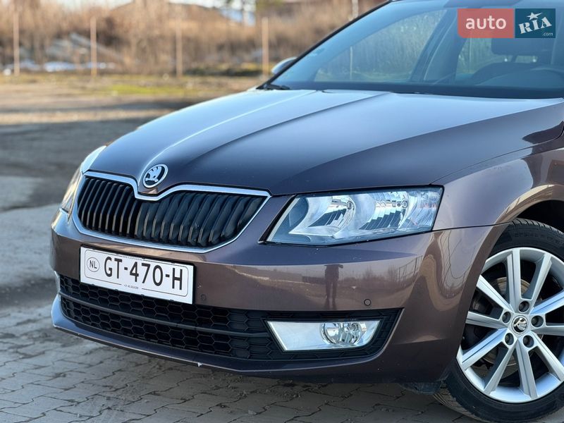 Универсал Skoda Octavia 2015 в Ровно