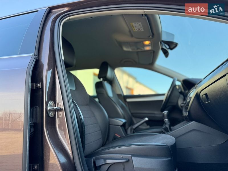 Универсал Skoda Octavia 2015 в Ровно