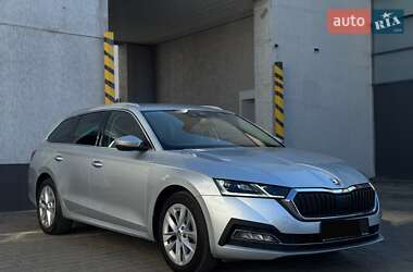 Универсал Skoda Octavia 2022 в Луцке