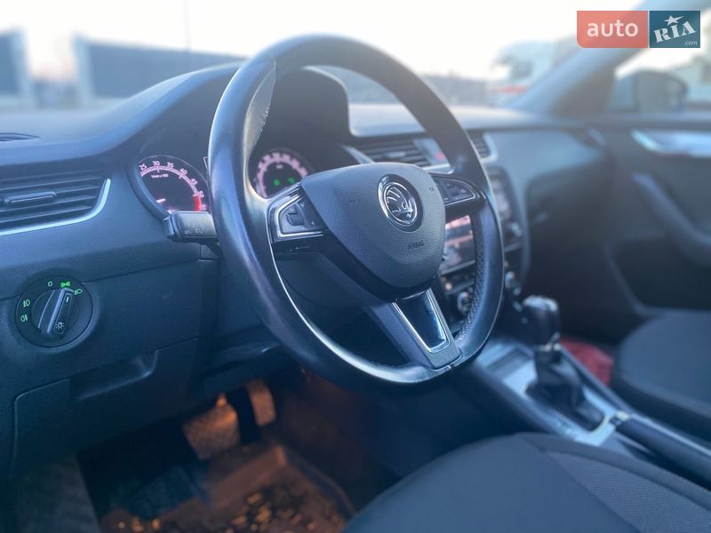 Лифтбек Skoda Octavia 2019 в Луцке