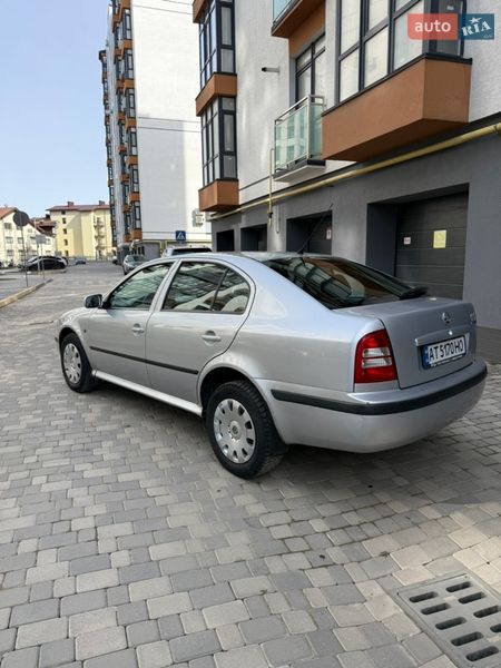 Лифтбек Skoda Octavia 2008 в Ивано-Франковске