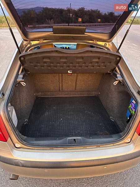 Лифтбек Skoda Octavia 2005 в Виноградове