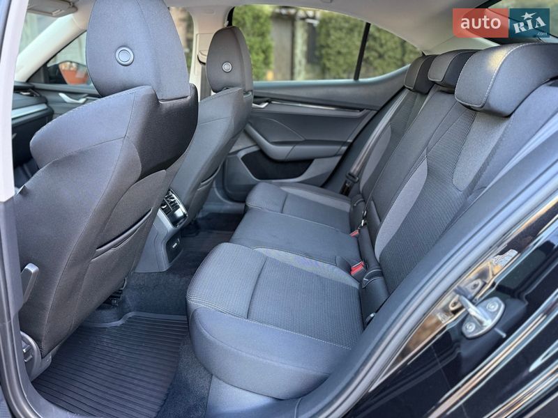 Лифтбек Skoda Octavia 2024 в Днепре