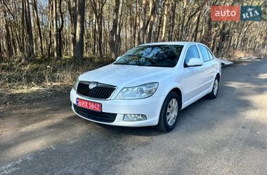 Ліфтбек Skoda Octavia 2010 в Рожище