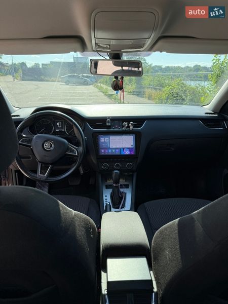 Лифтбек Skoda Octavia 2016 в Кропивницком