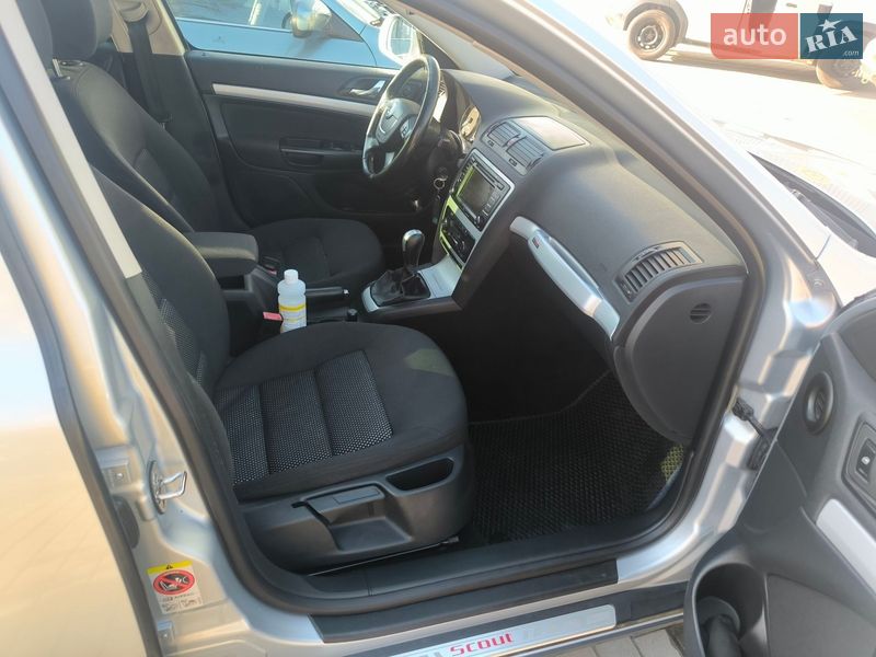 Универсал Skoda Octavia 2010 в Хмельницком