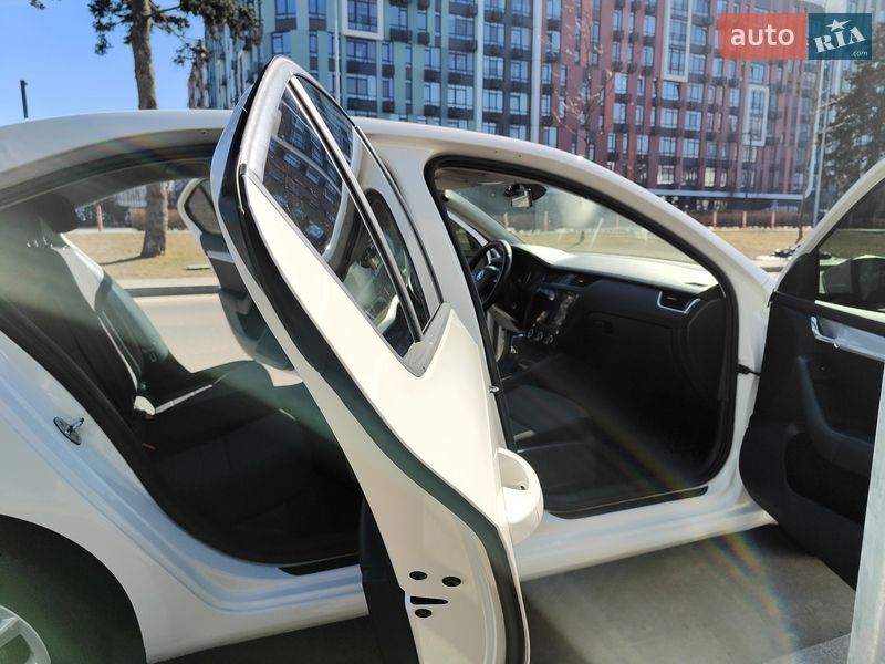 Ліфтбек Skoda Octavia 2013 в Києві