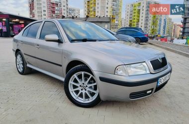 Лифтбек Skoda Octavia 2009 в Львове