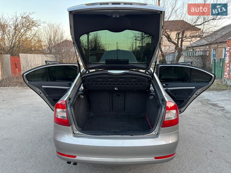 Лифтбек Skoda Octavia 2009 в Запорожье