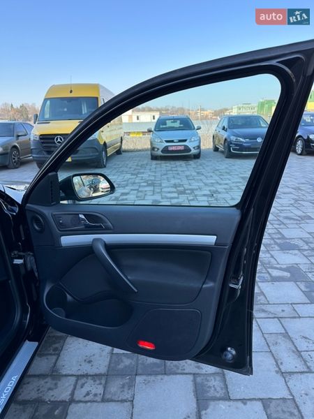 Универсал Skoda Octavia 2008 в Ровно