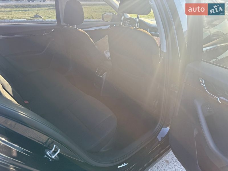 Универсал Skoda Octavia 2017 в Ужгороде фото 53 Универсал Skoda Octavia 2017 в Ужгороде