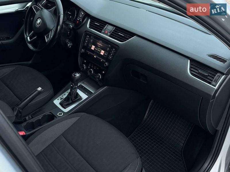 Універсал Skoda Octavia 2018 в Виноградові
