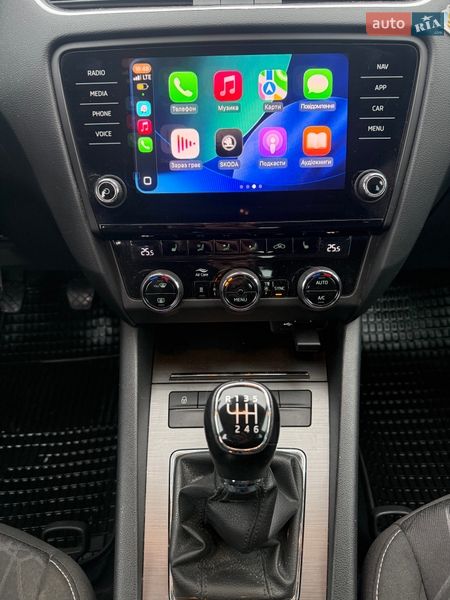 Универсал Skoda Octavia 2018 в Стрые